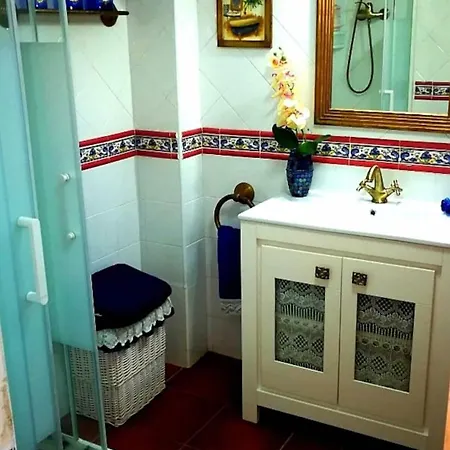 La Cuadra C' Jesus * Castanedo (Valdes, Asturias)