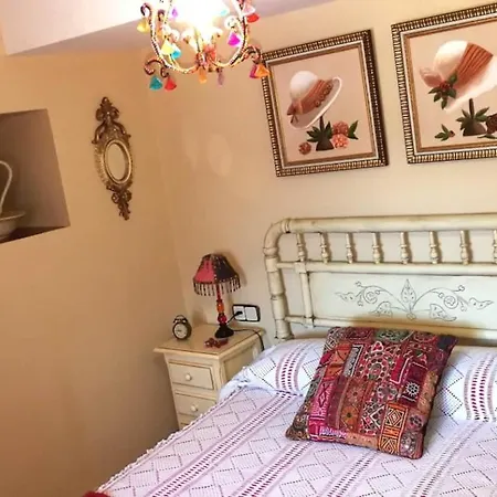 Апартаменты La Cuadra C' Jesus Castanedo (Valdes, Asturias)