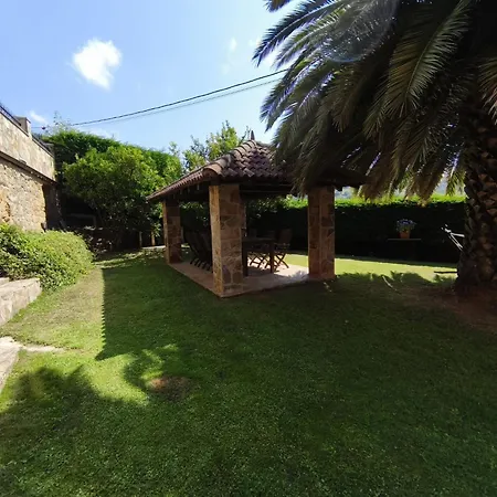 La Cuadra C' Jesus Апартаменты Castanedo (Valdes, Asturias)