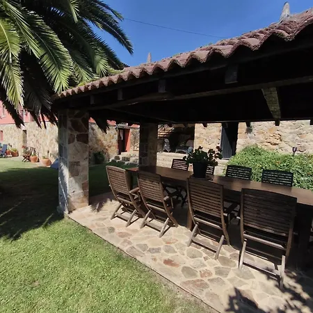 La Cuadra C' Jesus Апартаменты Castanedo (Valdes, Asturias)